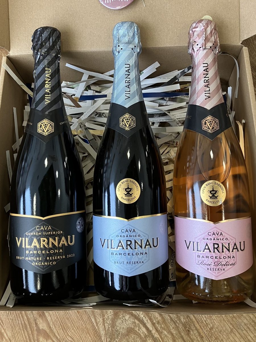 Paneres de Nadal 2026: cistelles de regal 100% de proximitat 15 Caves Vilarnau